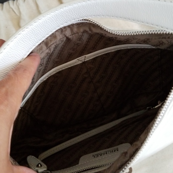 AUTHENTIC Patent Leather Michael Kors Bag - Picture 4 of 5